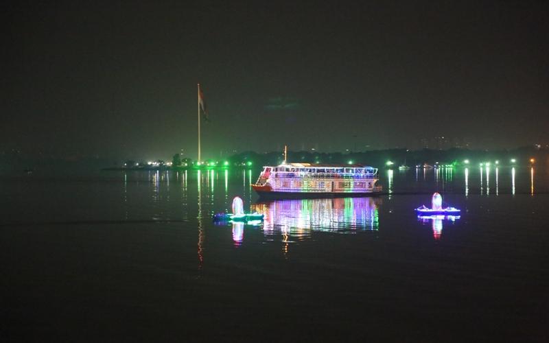 Buddha Statue, Hussain Sagar