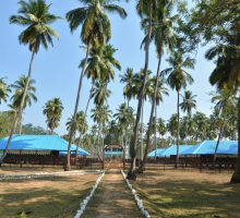 Lalaji Bay Beach, Long Island